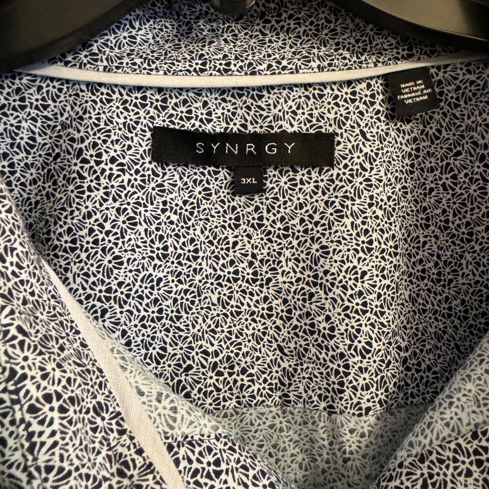 DXL Synergy Dress Shirt - Excellent Condition- worn once